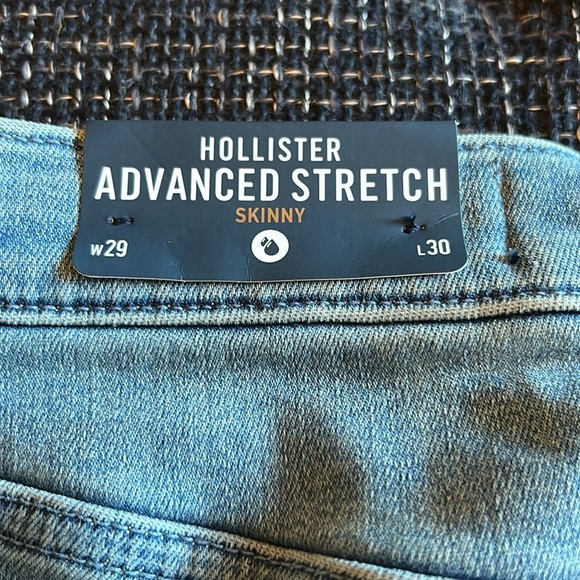 Hollister Advanced stretch SKINNY JEANS - Picture 3 of 7